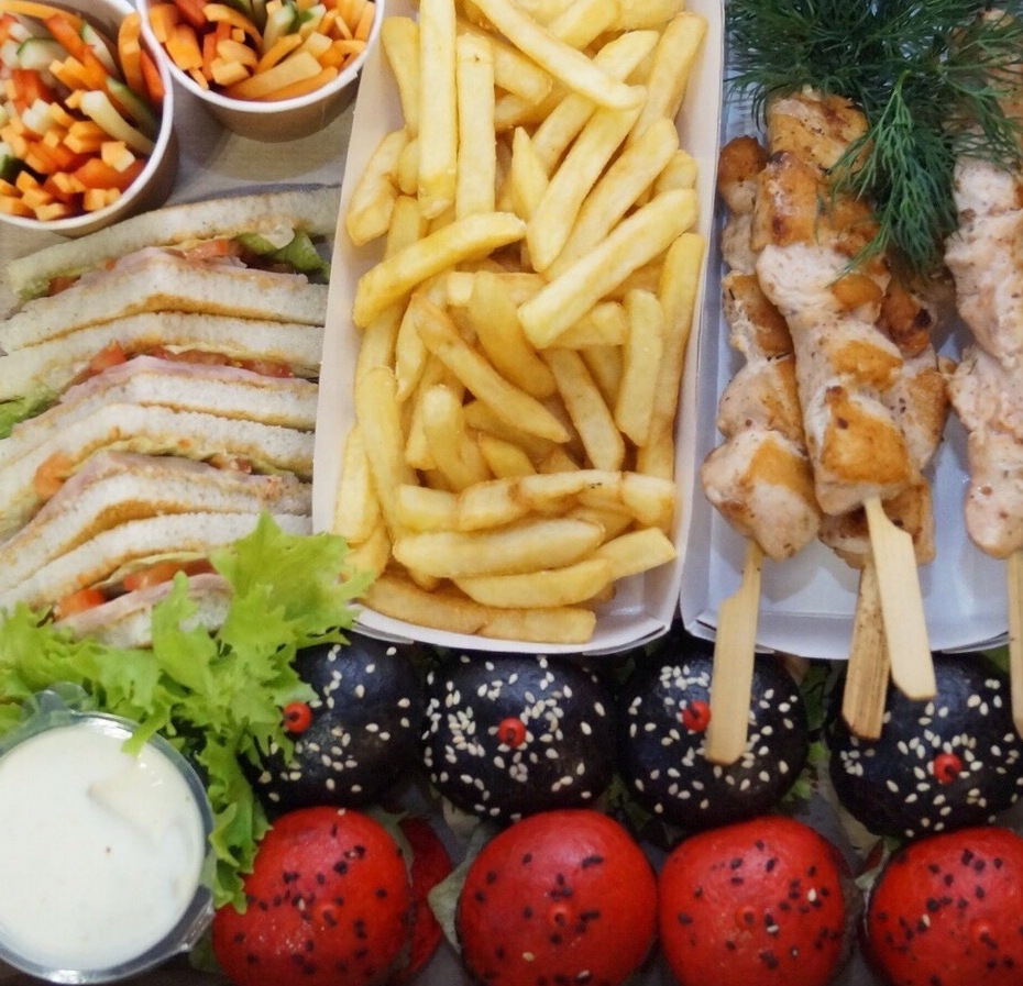 Kids Box for 4&nbsp;